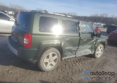 2007 Jeep Patriot Limited from USA, damaged, VIN 1J8FF48W07D418241